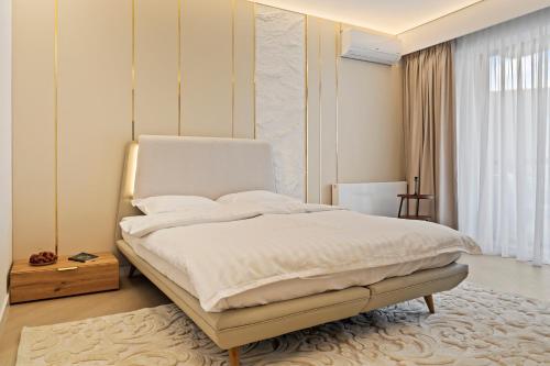 Studio Luxury Cortina North Residence Pipera — 4-Star Luxury Hotel in Voluntari, Romania