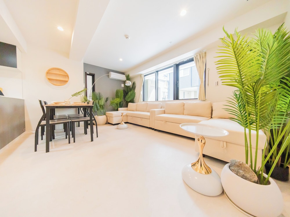 Urna Sands Hotel - last minute hotel in Tokyo