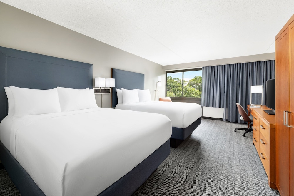 Courtyard by Marriott Montvale - photo 6