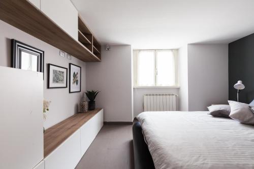 Attic Vatican Flat San Pietro — 4-Star Luxury Hotel in Rome, Italy