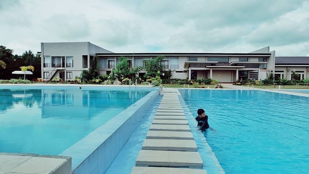 Hotel De Susana and Resort in Valencia, Philippines