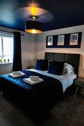 The Marine Balcony Beach View Coorie Doon Stays — 4-Star Luxury Hotel in Ayr, United Kingdom