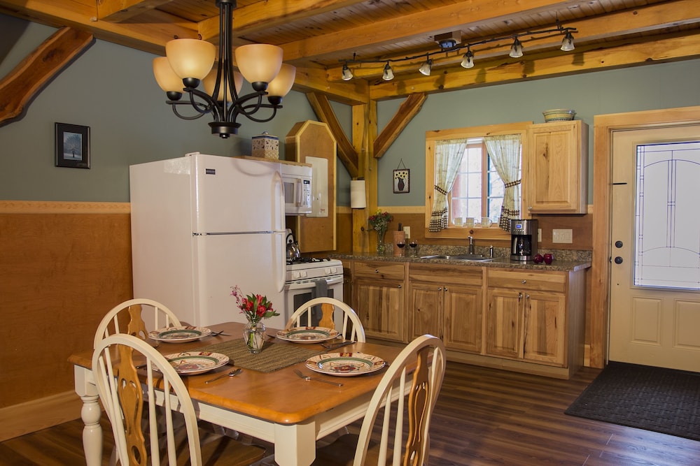 Robert Frost Mountain Cabins - photo 38