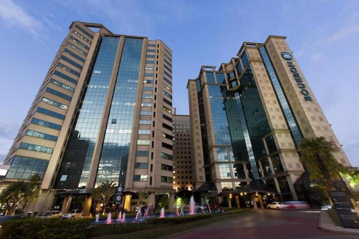 M N Flats Flat Dentro Do Hotel WI Avenida Ibirapuera 2927 — 4-Star Luxury Hotel in Sao Paulo, Brasil