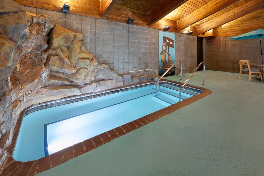 AmericInn by Wyndham Chippewa Falls - photo 12
