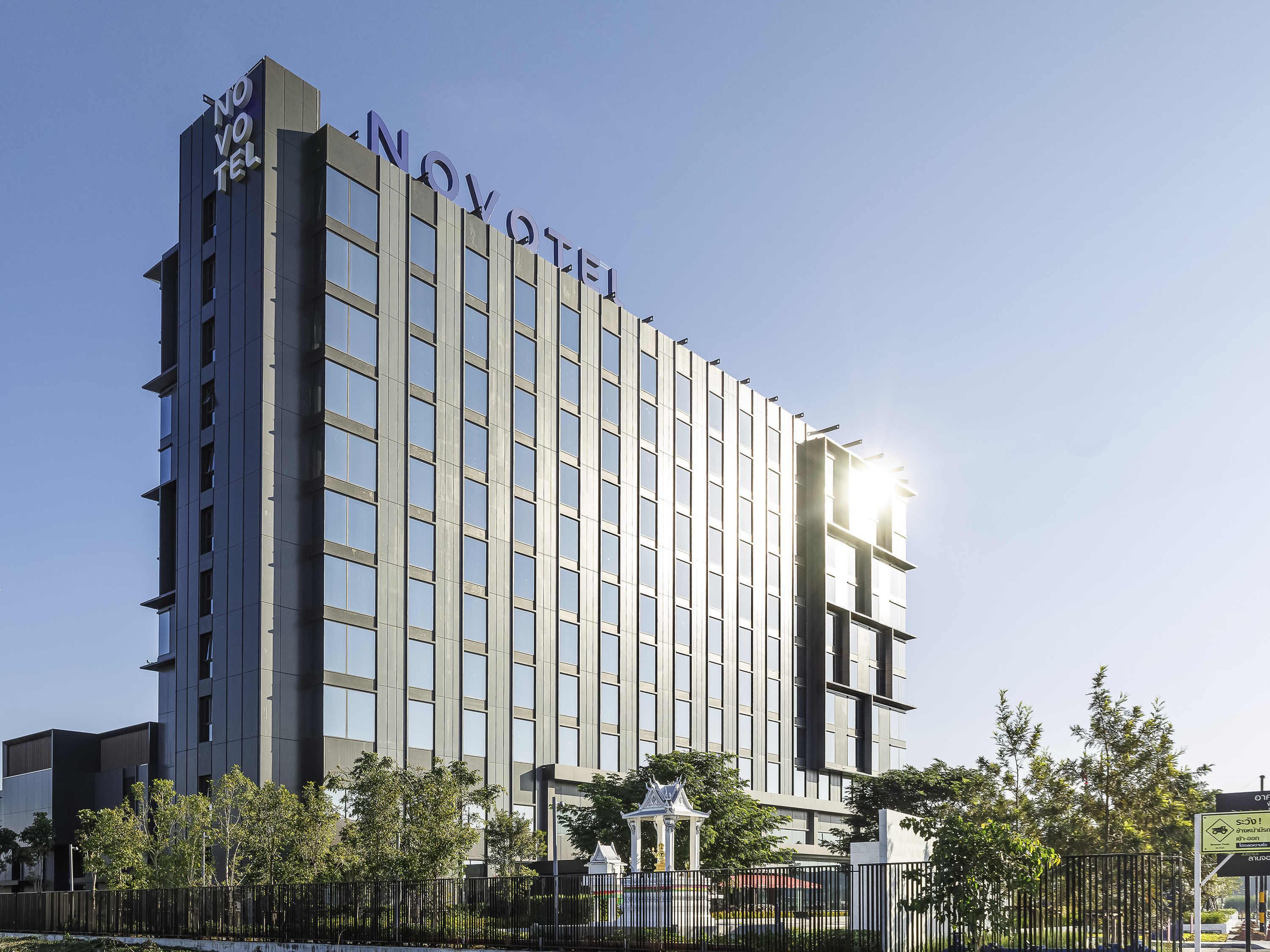 Novotel Bangkok Future Park Rangsit — 4-Star Luxury Hotel in Thanyaburi, Thailand