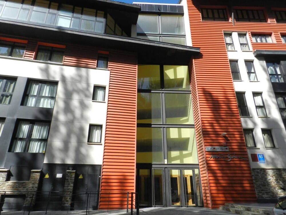 Nievemar Edif.Monte Gorbea in Monachil, Spain