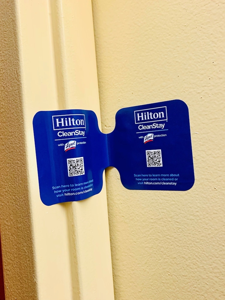 Hampton Inn Champaign Urbana - photo 77