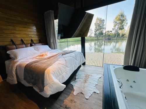 Chalé Victoria Pousada Cachoeira da Neve — 4-Star Luxury Hotel in Morro Do Chapeu, Brasil