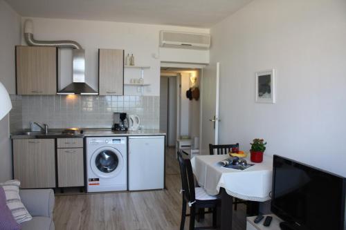 Apartman Leda — 4-Star Luxury Hotel in Dubrovnik, Croatia
