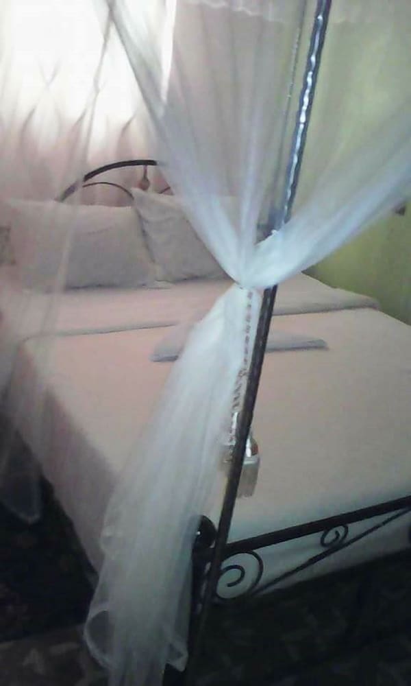 Vatican City Resort — Siaya — photo 3