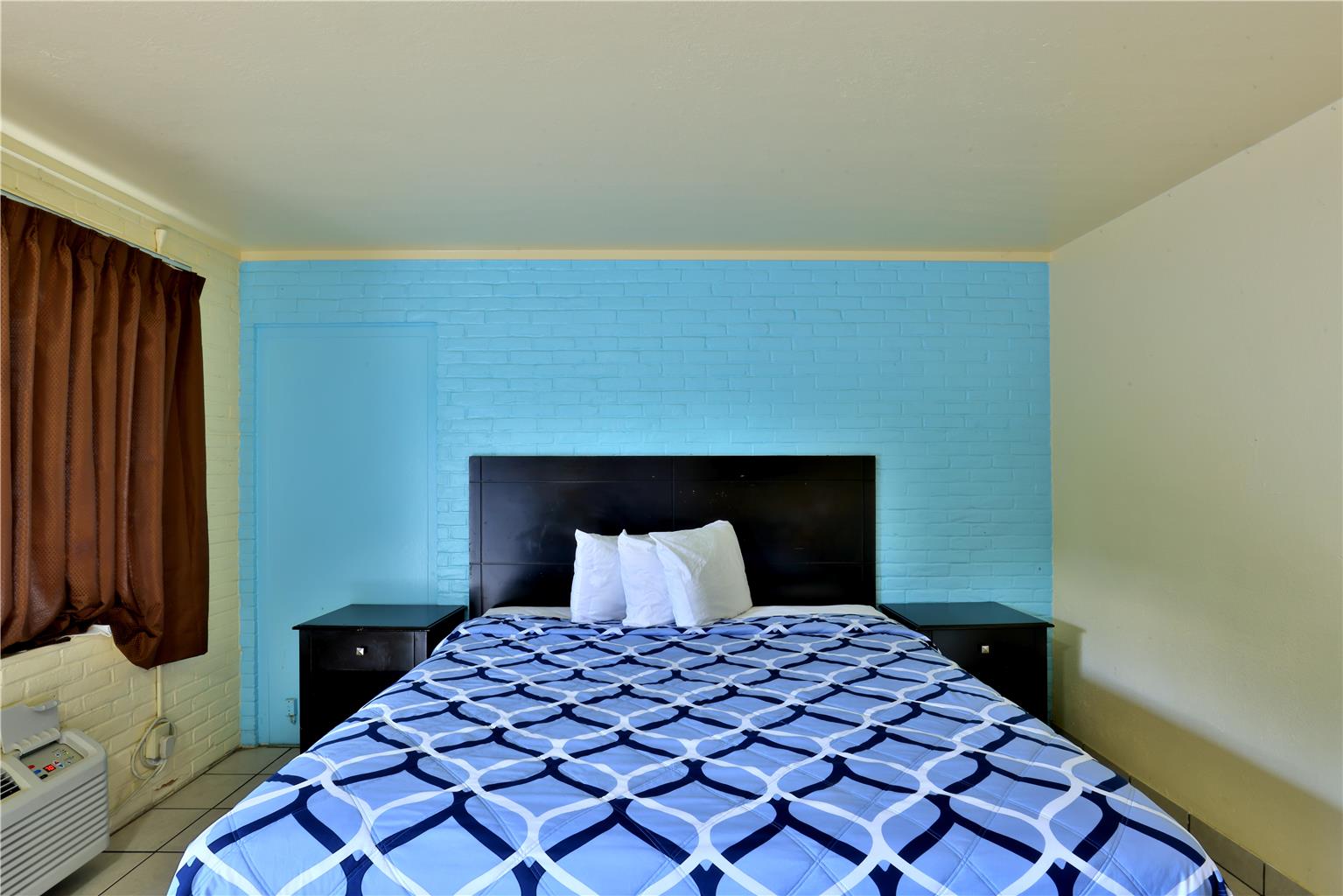 Americas Best Value Inn San Antonio Airport South - photo 15