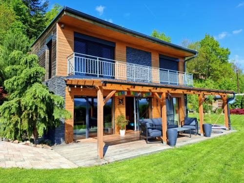 Zenovna Reset v Beskydech in Frydlant Nad Ostravici, Czech Republic