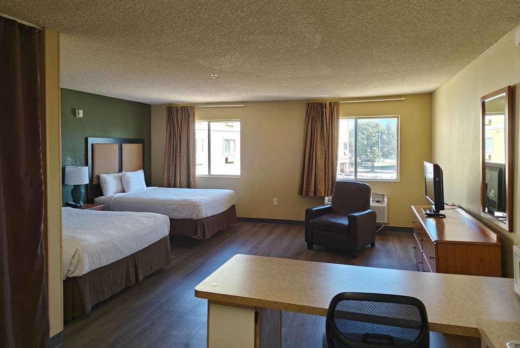 Hawthorn Extended Stay by Wyndham DFW Airport North - photo 16