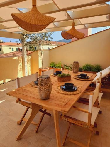 La Mansarda degli Ulivi — 4-Star Luxury Hotel in Portoferraio, Italy
