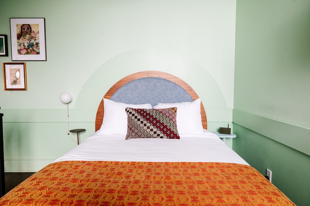 Frenchmen Hotel - photo 29