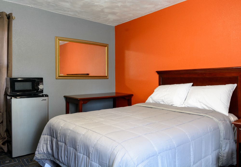 Red Fox Motel - photo 2