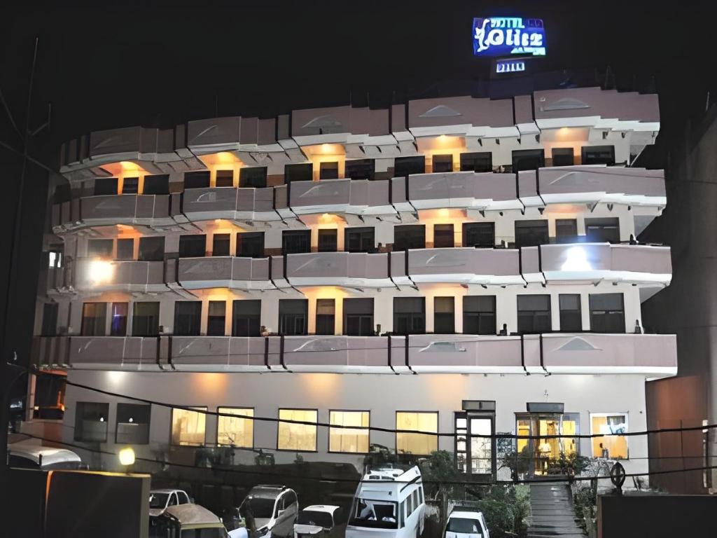Glitz - carbon neutral hotel in Jaipur