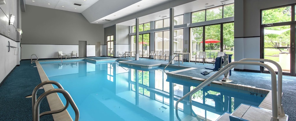 DoubleTree by Hilton Hotel Chicago Wood Dale Elk Grove - photo 23