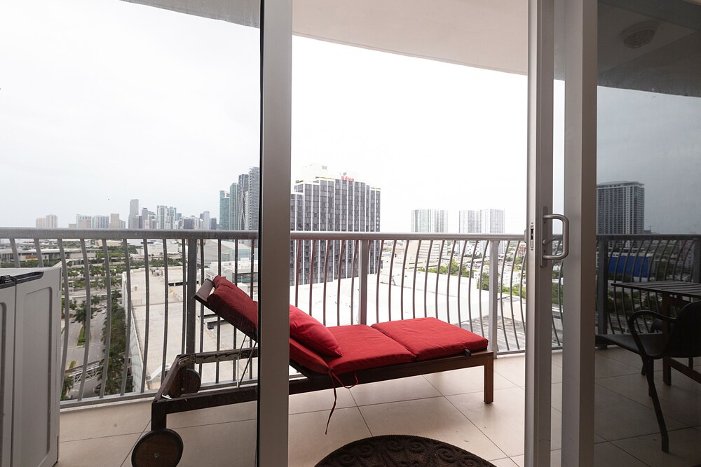 Opera Tower by Suarez Group - photo 177