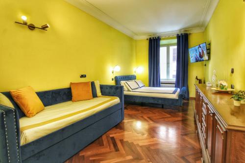 Large and Charming Apartment in Trastevere by YourHost — 4-Star Luxury Hotel in Rome, Italy