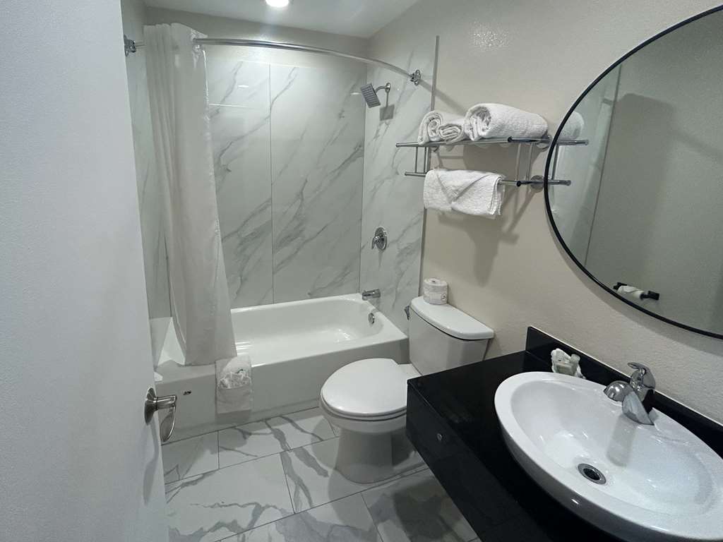Studio6 Suites Cameron Park CA Folsom - photo 11