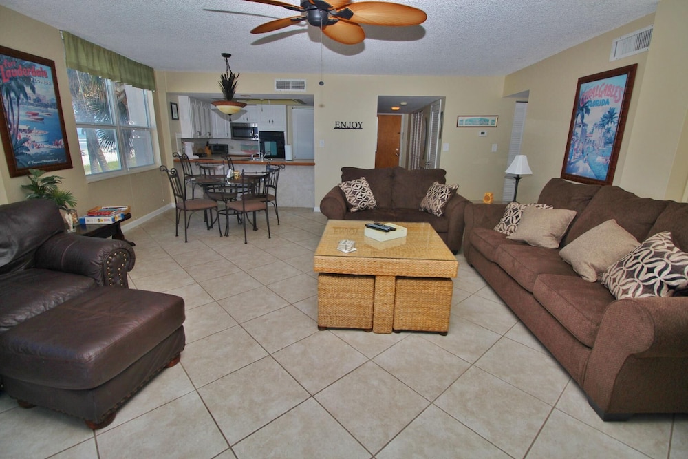 Coronado Towers 201 - photo 12