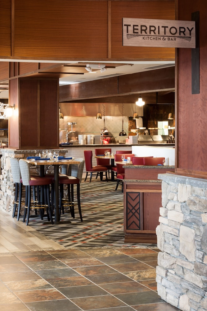 Embassy Suites Anchorage - photo 32