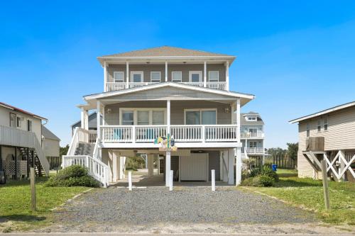 This Is It by Oak Island Accommodations - photo 48