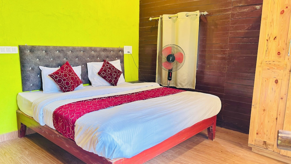 RevTree Dark Forest Inn - carbon neutral hotel in Dandeli
