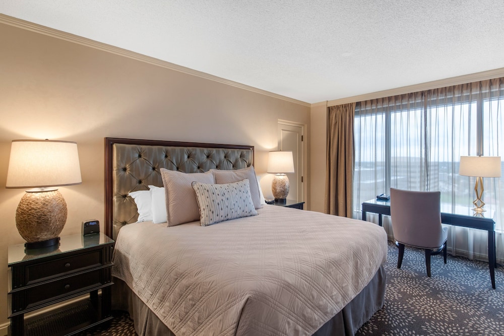 Omni Las Colinas Hotel - photo 13