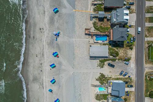 Barefootin in Oak Island, United States