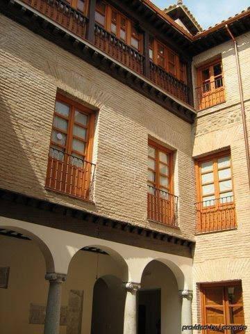 Home Heritage Apartamentos — 4-Star Luxury Hotel in Toledo, Spain
