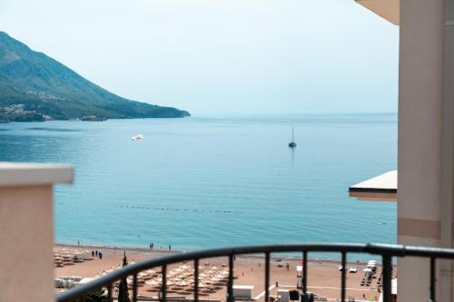 La splendida — 4-Star Luxury Hotel in Budva, Montenegro