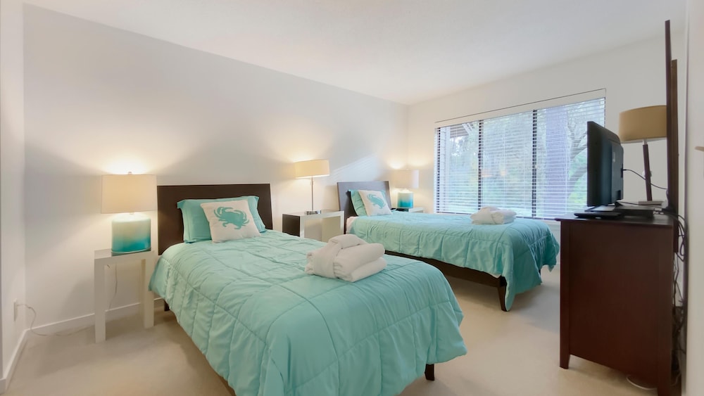 2424 Inland Harbour at The Sea Pines Resort - photo 2