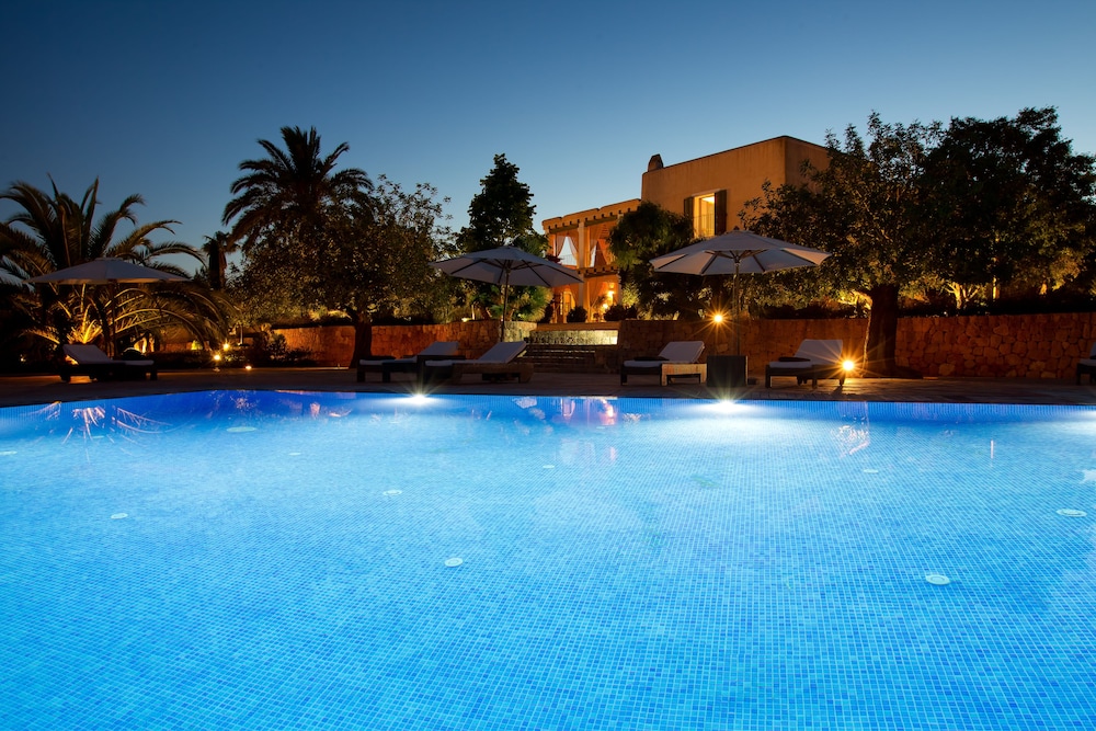 Can Rafal — 4-Star Luxury Hotel in Santa Eularia Des Riu, Spain