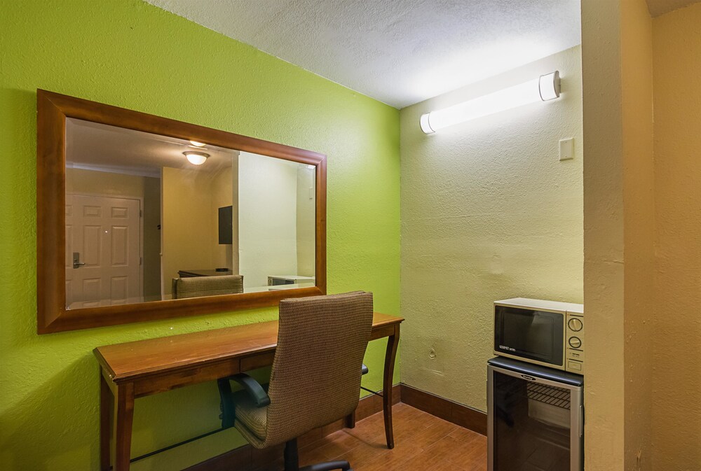 Motel 6 Savannah Ga - photo 32
