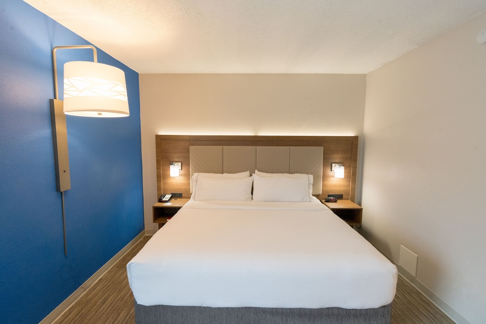 Holiday Inn Express & Suites Nashville Brentwood I 65 by IHG - photo 7