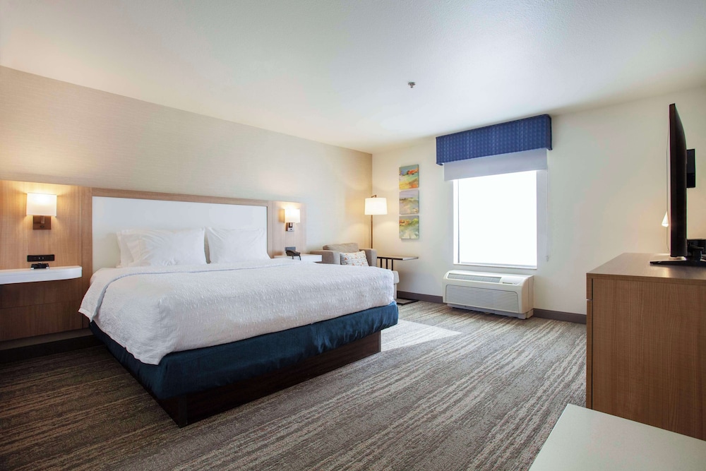 Hampton Inn & Suites Mountain Home - photo 7