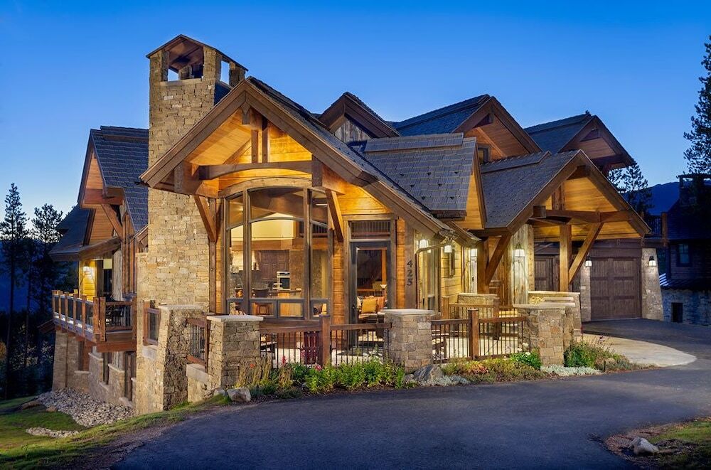 Slopeside Manor On Peak 8 By Pinnacle Lodging — 4-Star Luxury Hotel in Breckenridge, United States