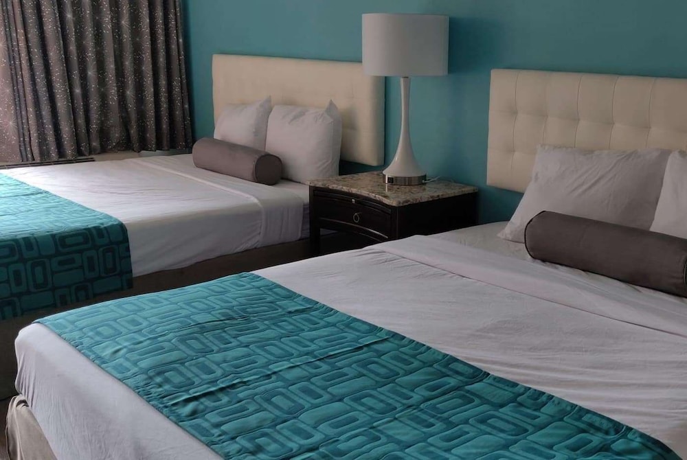 Howard Johnson by Wyndham Reno Downtown - photo 12