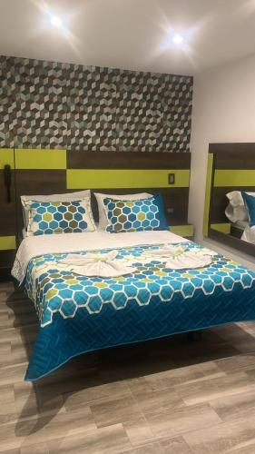 Hotel Atlantic - last minute hotel in Bogota