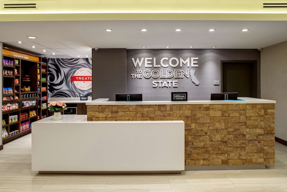 Hampton Inn & Suites Indio - photo 31