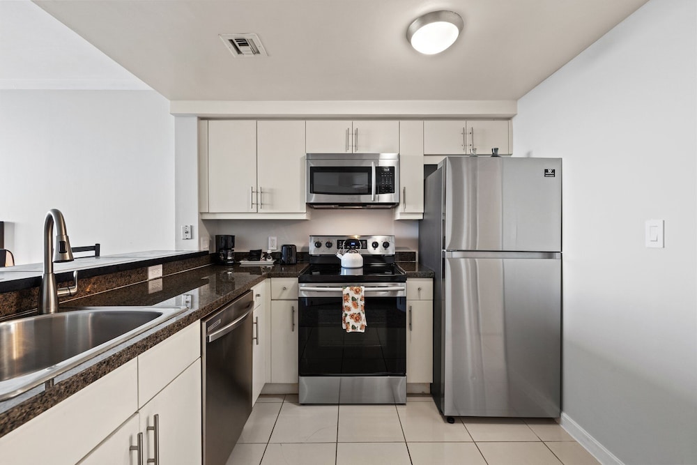 Private Residences at Sonesta Coconut Grove - photo 41