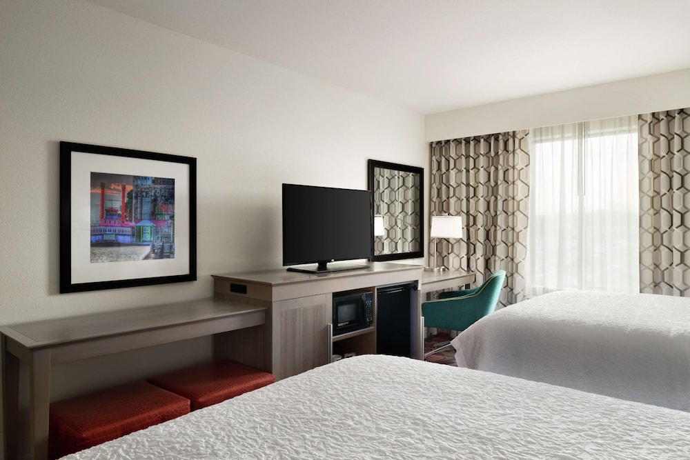 Hampton Inn & Suites St. Louis Alton - photo 15