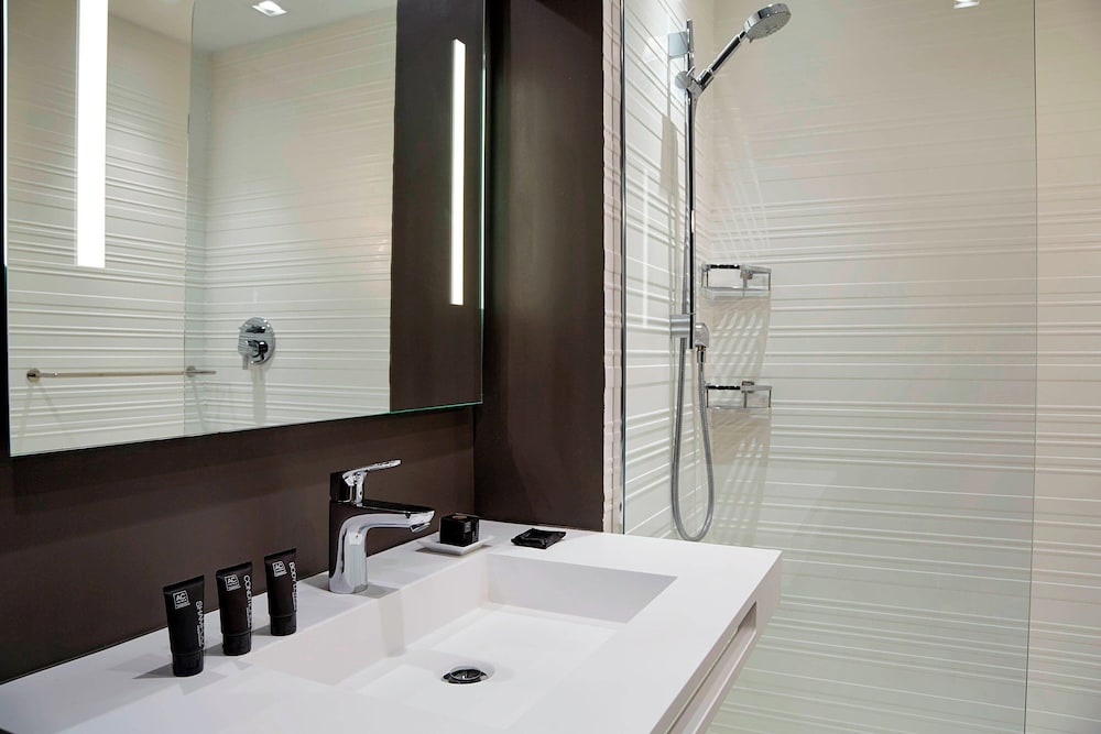 AC Hotel by Marriott Miami Beach - photo 27