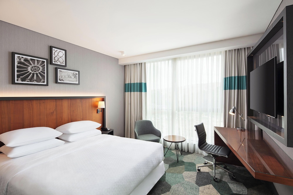 Four Points by Sheraton Istanbul Kagithane — 4-Star Luxury Hotel in Istanbul, Turkey