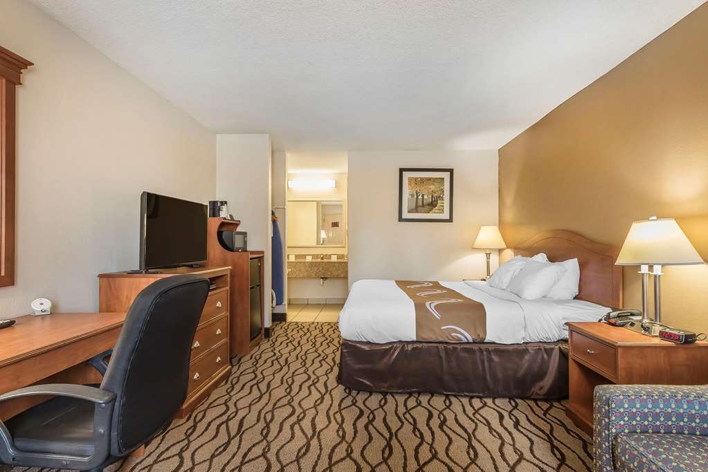 The Riverstone Hotel Charleston Sikeston - photo 23
