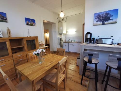 Ferienwohnung Auf dem Georgenberg — Naumburg — photo 2