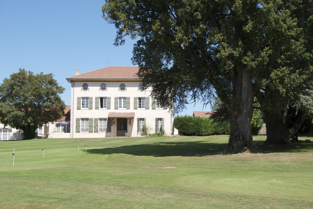Golf De Saint Junien — Saint Junien